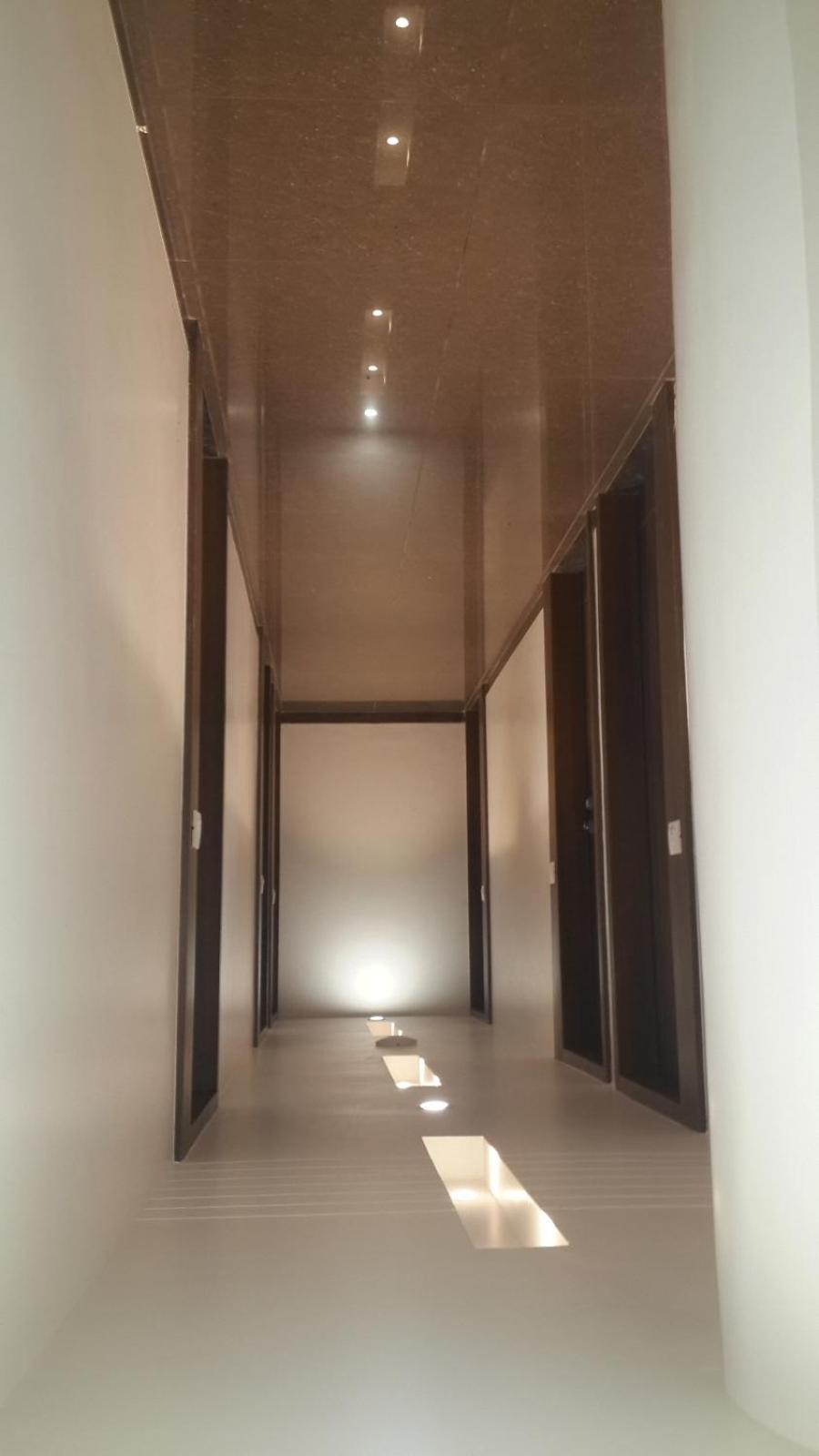 Hotel Zenith スーラト エクステリア 写真