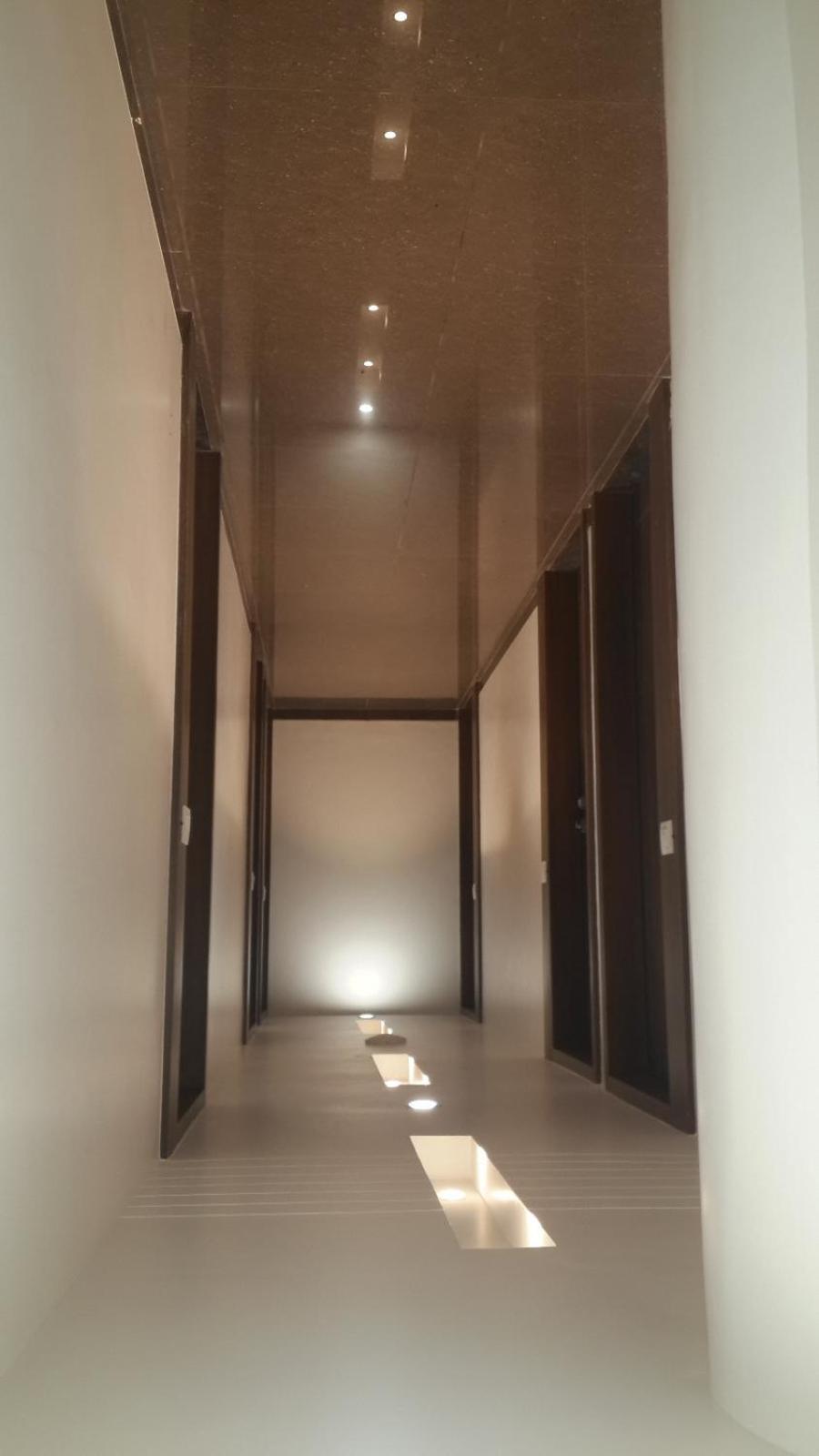 Hotel Zenith スーラト エクステリア 写真
